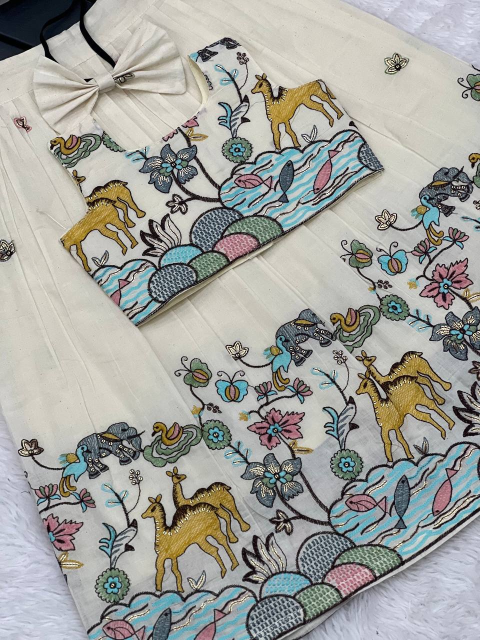 Baby Girl Ivory Embroidered Ethnic Dress Set with Bow
