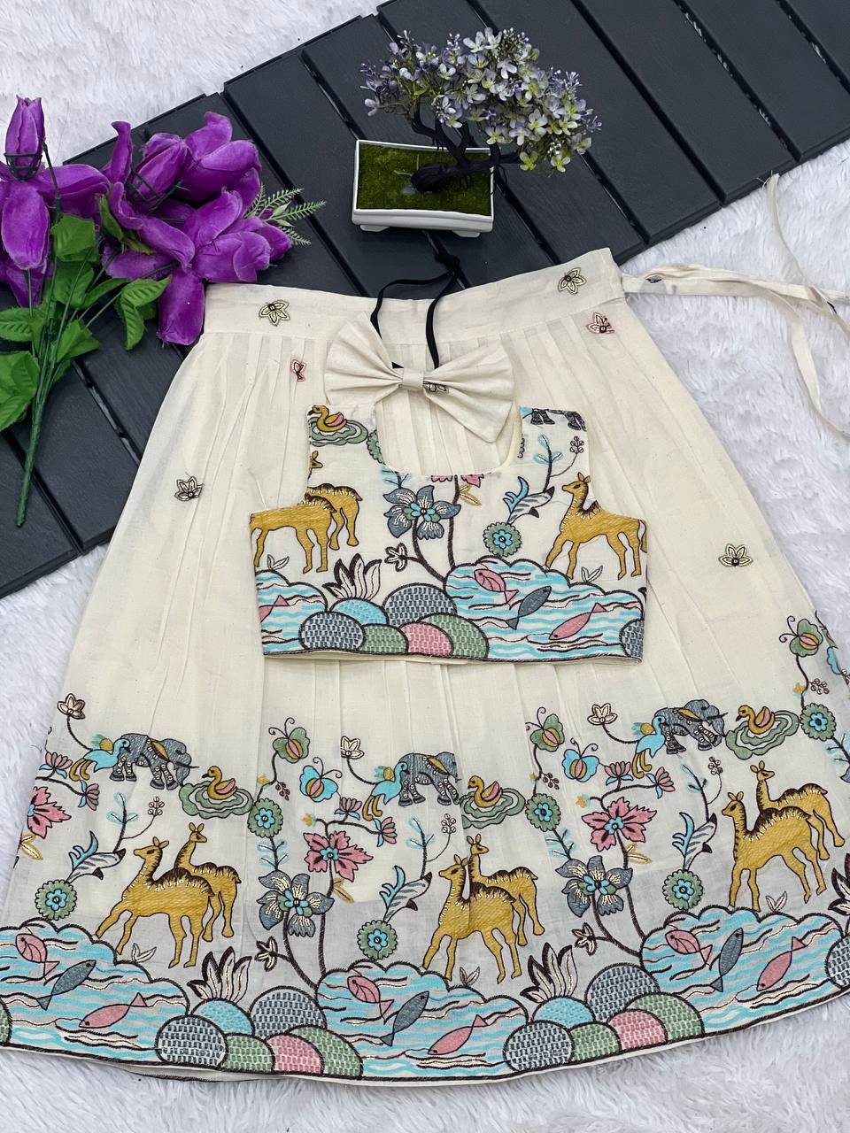 Baby Girl Ivory Embroidered Ethnic Dress Set with Bow