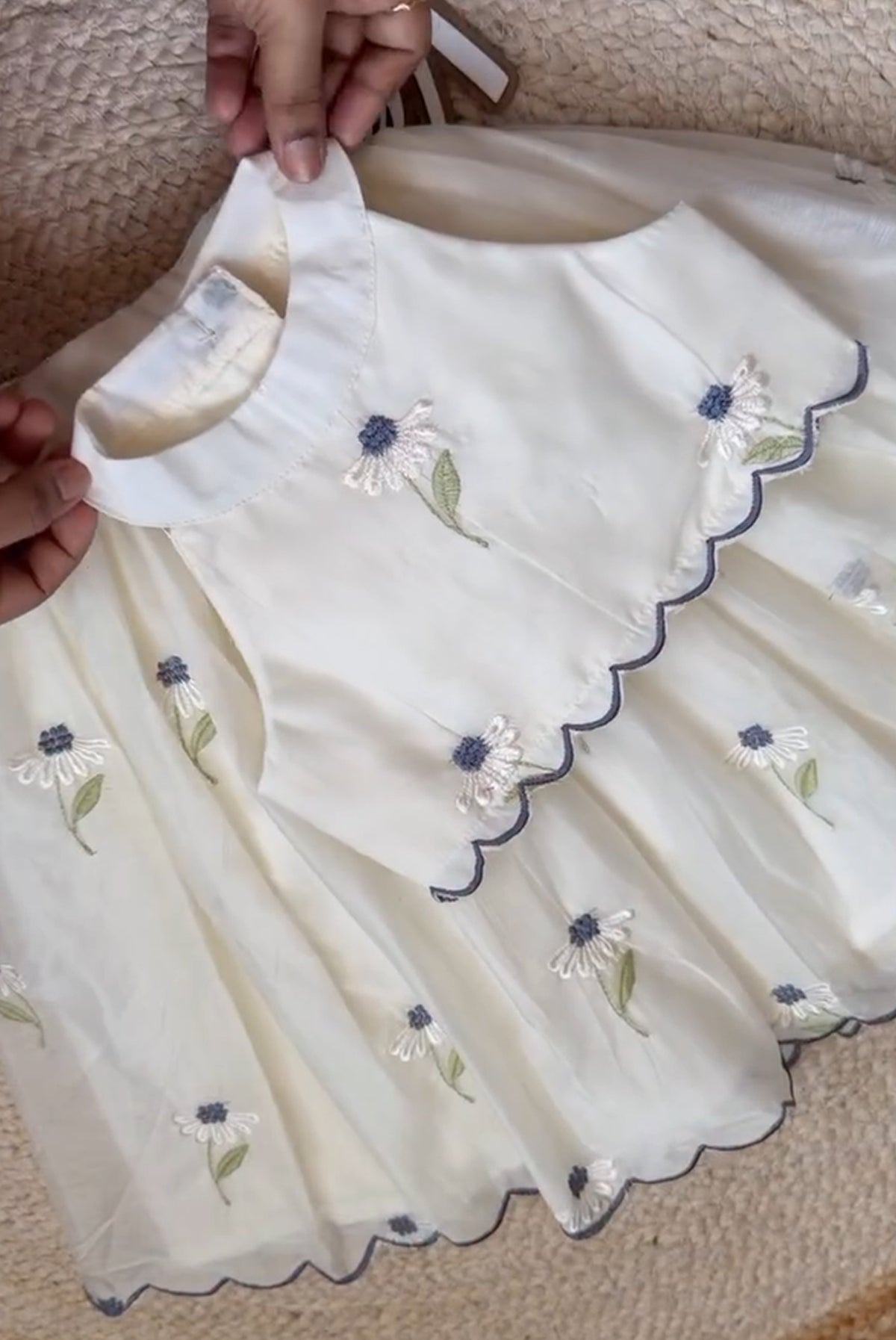 Ivory White Daisy Embroidered Flared Skirt Set with Bow Detail for Girls