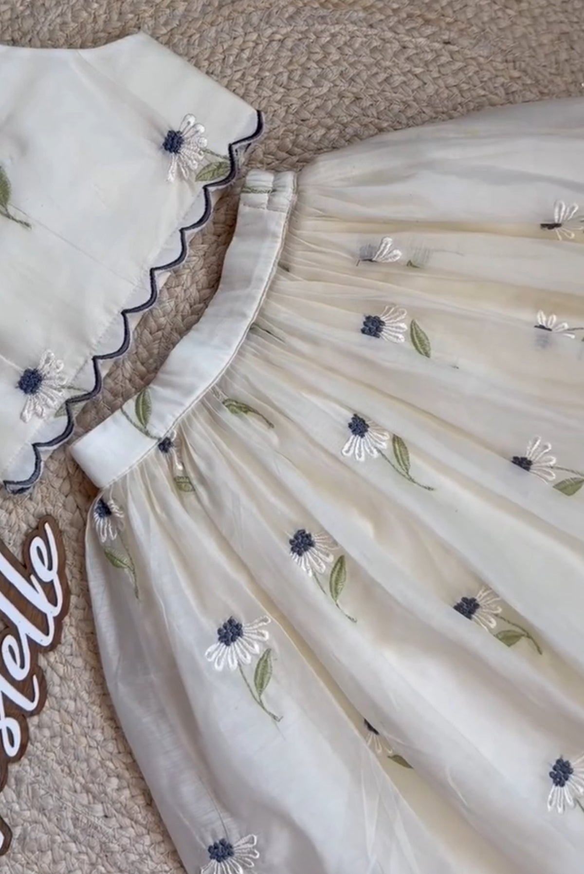 Ivory White Daisy Embroidered Flared Skirt Set with Bow Detail for Girls